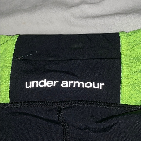 Four pairs of leggings - Picture 4 of 8